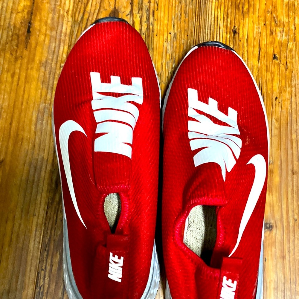 Nike size 9.5 great find